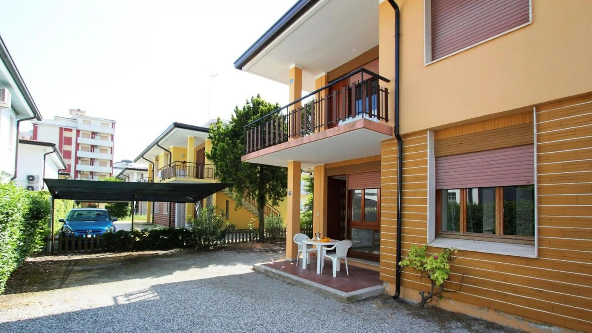 Well Located Apartment In Bibione - Beahost